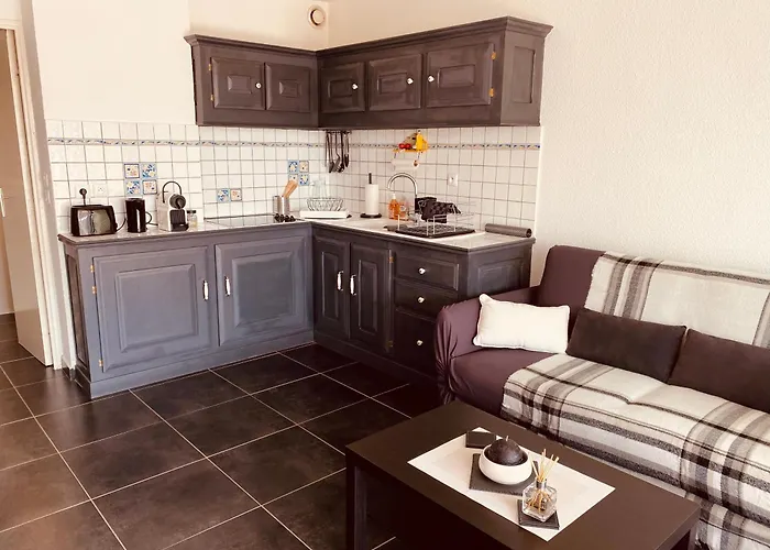 Village Naturiste Cap D - Coursives Port Nature 5 - Entier Séparée Au Calme Agde