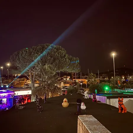 Village Naturiste Cap D - Coursives Port Nature 5 - Entier Separee Au Calme *