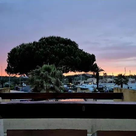Village Naturiste Cap D - Coursives Port Nature 5 - Entier Separee Au Calme * אגדה