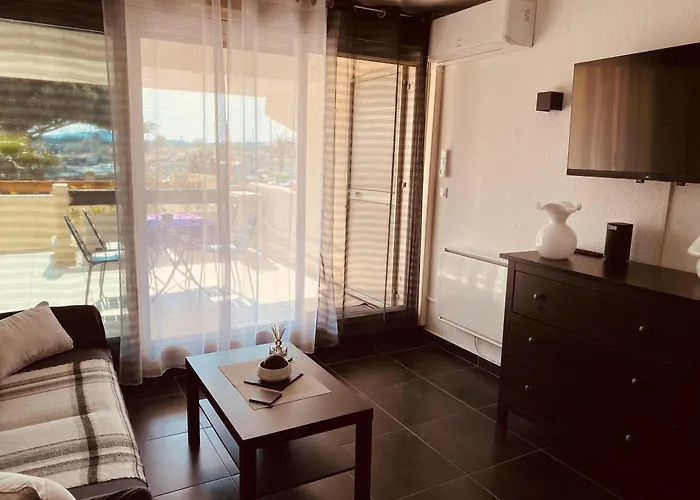 Village Naturiste Cap D - Coursives Port Nature 5 - Entier Separee Au Calme Agde